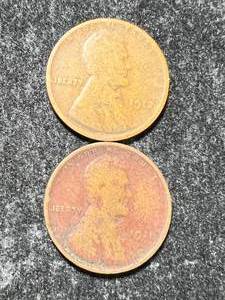 lot 60 image: 2 US WHEAT CENTS 1911 1912