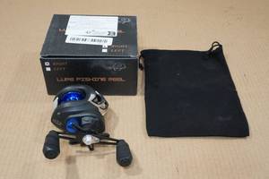 lot 65 image: Lure Right Handed Fishing Reel