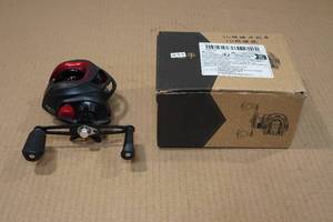 lot 66 image: Right Handed Fishing Reel