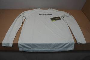 lot 98 image: Blackfish Guide UPFCooling Long Sleeve - Small