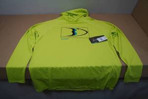 lot 100 image: Blackfish Swift UPFCooling Hooded Long Sleeve - Large
