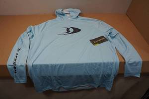 lot 103 image: Blackfish Guide UPFCooling Hooded Long Sleeve - XL
