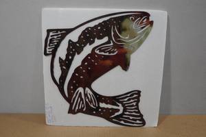 lot 126 image: Colorized Laser Cut Metal Fish Dcor