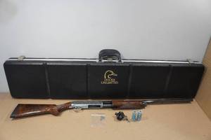 Browning BPS Field Model 20 Gauge Pump-Action Shotgun - Ducks Unlimited Special Edition