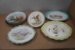lot 167 image: 5 Wildlife Serving Plates