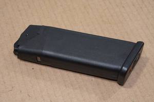 lot 188 image: 15-Round Magazine for Glock 10mm Pistol