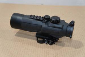 lot 222 image: Steiner 5x36 Red Dot Sight