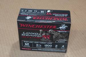 lot 321 image: 10 Winchester Long Beard 12 Gauge 3-12 4 Shot Turkey Shotshells