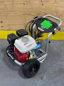 SIMPSON 3400 PSI Pressure Washer with Honda Engine
