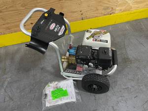 SIMPSON 3400 PSI Pressure Washer with Honda Engine