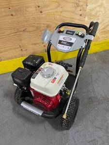 SIMPSON 3500 PSI Pressure Washer with Honda Engine