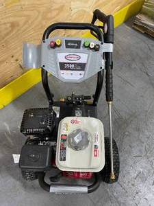 SIMPSON 3500 PSI Pressure Washer with Honda Engine