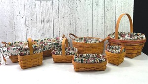 lot 82 image: Large Longaberger Basket Lot