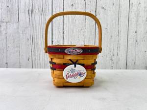lot 96 image: Rare Longaberger 25th Anniversary Celebration Basket