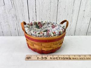 lot 117 image: Round Longaberger Basket