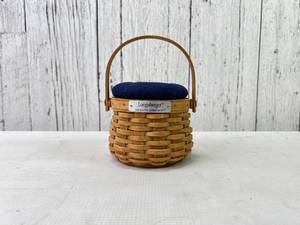 lot 111 image: Rare Longaberger Hostess Appreciation Basket