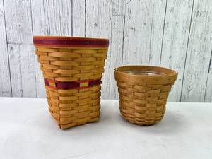 lot 142 image: Longaberger Pencil Baskets