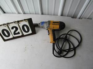 lot 20 image: DeWalt Impact Wrench