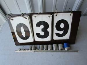 lot 39 image: Craftsman Socket Set - SAE - 9pc