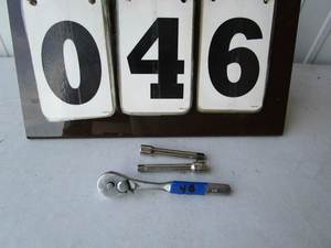lot 46 image: Craftsman 14 Drive Tools - Assortment
