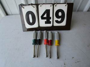 lot 49 image: Craftsman Nut Driver Set - Metric