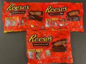 lot 16 image: Assorted Reeses Peanut Butter Cups Snack Size Packages