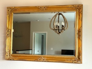 lot 9 image: Vintage Ornate Gold-Framed Wall Mirror