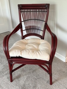 lot 26 image: Vintage Style Mahogany Accent Chair with Cushion