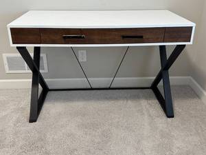 lot 10A image: Modern Style Desk with Drawer and Painted White Top