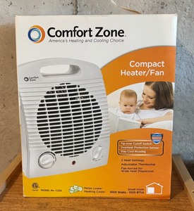 lot 140 image: Comfort Zone Compact Heater Fan Model CZ35