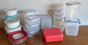 lot 96 image: Collection of Assorted Food Storage Containers