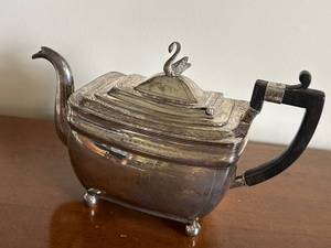 lot 10 image: Rare Antique Sterling Silver Teapot with Swan Finial, Late 1700s-Early 1800s