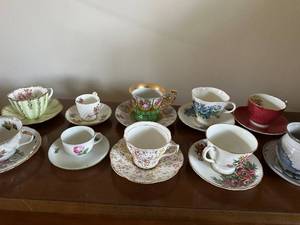 lot 71 image: Collection of 8 Vintage Floral Bone China Teacups with Saucers