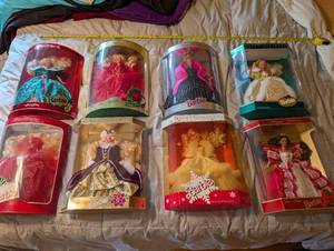 lot 184 image: Lot of 8 Holiday Barbie Dolls in Original Packaging