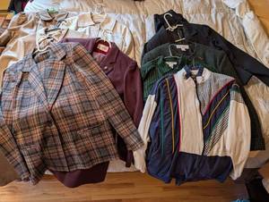 lot 187 image: Collection of Vintage Womens Jackets and Coats