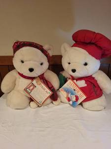 lot 202 image: Tabebear and Santabear Pair - Christmas Plush Toys with Tags