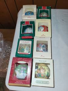lot 217 image: Collection of 8 Hallmark Keepsake Christmas Ornaments in Boxes