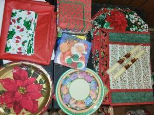 lot 240 image: Collection of Holiday Serveware and Decorative Items