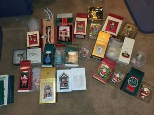 lot 244 image: Collection of Assorted Hallmark Christmas Ornaments
