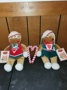 lot 254 image: Pair of 1990 Vintage Gingerbread Plush Dolls with Candy Cane