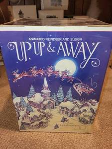 lot 273 image: Animated Reindeer and Sleigh Decoration by Department 56