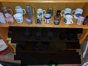 lot 284 image: Collection of Vintage Brewery and Commemorative Mugs and Glasses