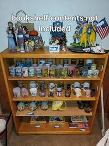 lot 296 image: Large book shelf