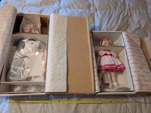 lot 353 image: Set of 2 Shirley Temple Collector Dolls - Red Cross & Stand Up and Cheer - Certificate of Authenticity for the Shirley Temple Red Cross Doll