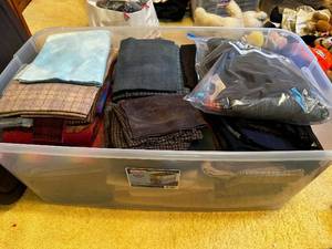 lot 375 image: Assorted Wool Fabric Material for Crafting