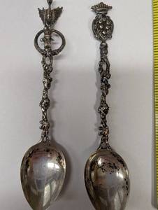 lot 388 image: Pair of Ornate European Silver Collectible Spoons