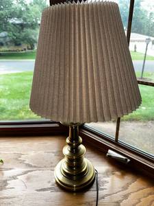 lot 422 image: Classic Brass Table Lamp with Pleated Shade