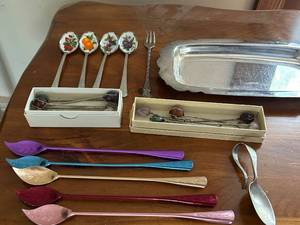 lot 456 image: Collection of Vintage Silverplate Serving Utensils and Spoons