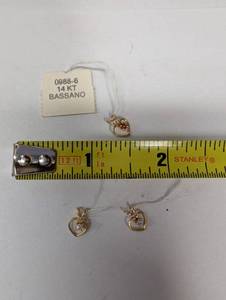 lot 490 image: Set of 3 Heart-Shaped 14K Gold Bassano Charms with Gemstones