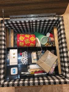 lot 536 image: Collection of Sewing Supplies and Accessories